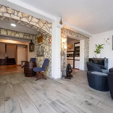 Prázdninový dům House K&k *